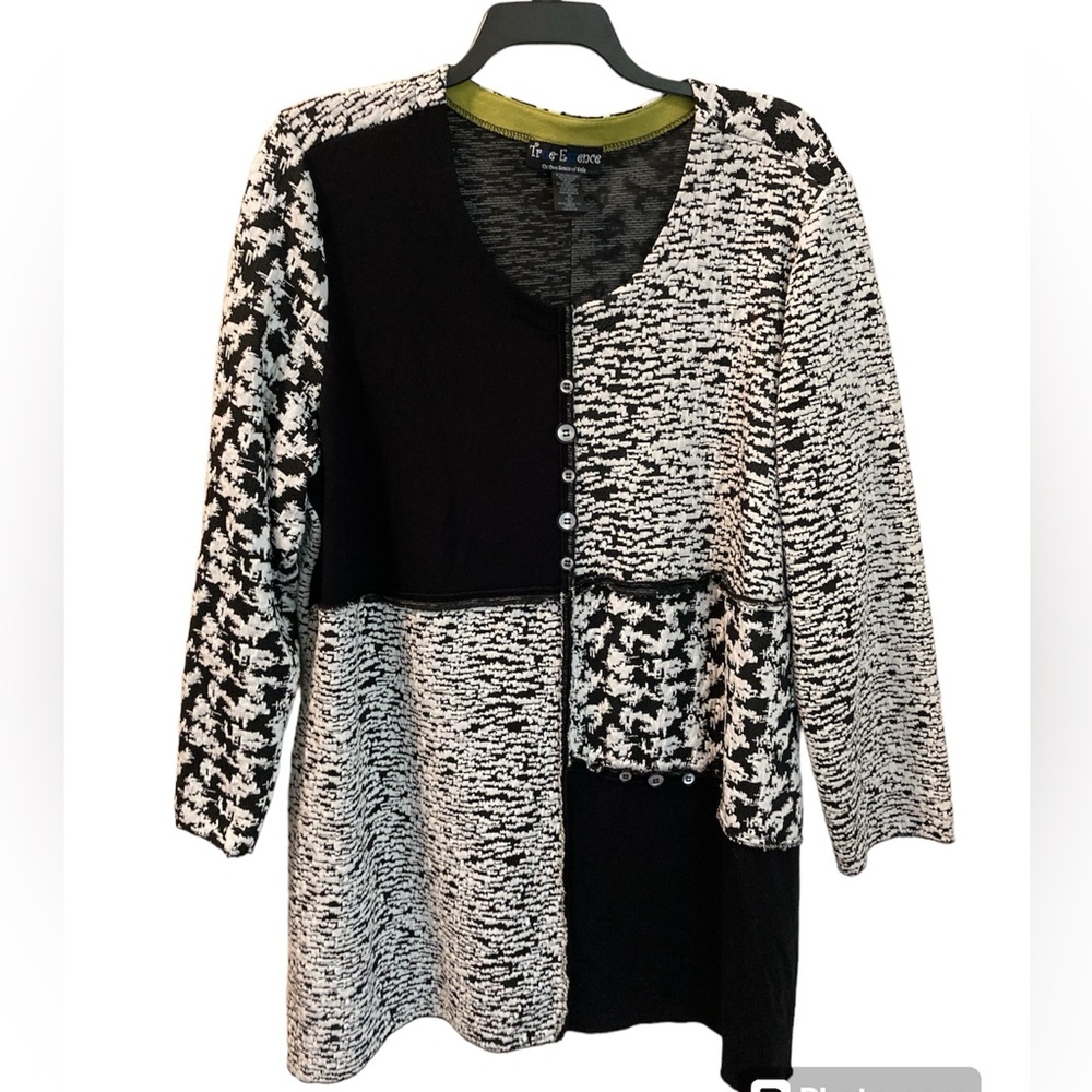 True Essence Knit Tunic Top Dress Black White Plus Sz 3X Mixed Media Artsy